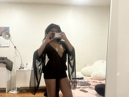1998simp Nahé Úniky OnlyFans Fotka 20