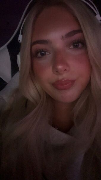 777keely Nahé Úniky OnlyFans Fotka 17