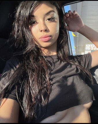 802snbubbles Nahé Úniky OnlyFans Fotka 1