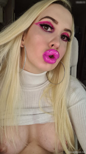 95095 Nahé Úniky OnlyFans Fotka 2