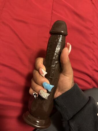 1charnaa Nahé Úniky OnlyFans Fotka 2