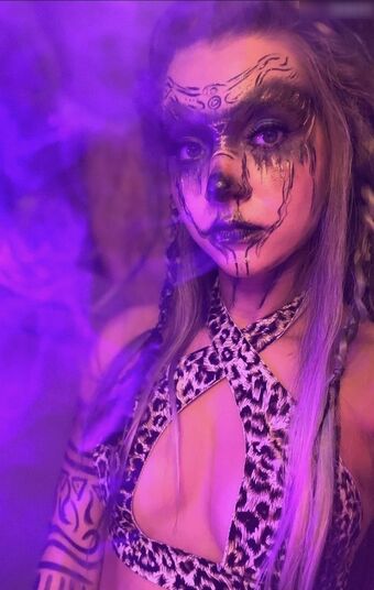 Aalliss Nahé Úniky OnlyFans Fotka 50