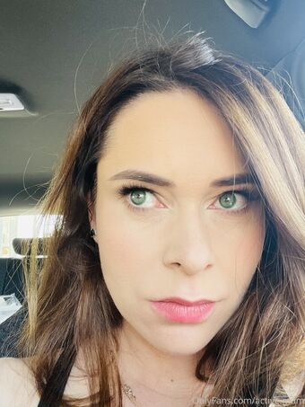 active.mum Nahé Úniky OnlyFans Fotka 19