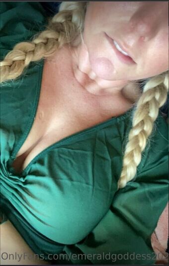 ad_creators Nahé Úniky OnlyFans Fotka 8