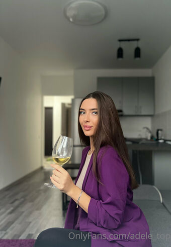 adele_top Nahé Úniky OnlyFans Fotka 21