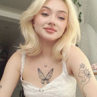 adelewilson__ Nahé Úniky OnlyFans Fotka 16