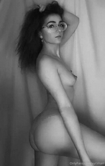 aevimari Nahé Úniky OnlyFans Fotka 16