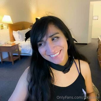 Aika Sofia Nahé Úniky OnlyFans Fotka 2