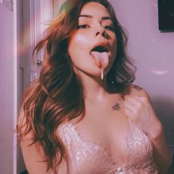 AliiceApple Nahé Úniky OnlyFans Fotka 1