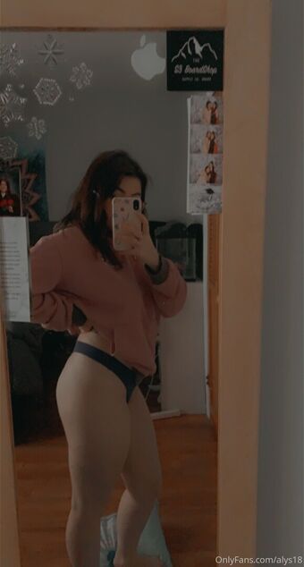 alys18 Nahé Úniky OnlyFans Fotka 12