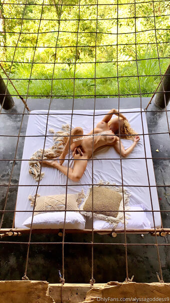 alyssagoddess9 Nahé Úniky OnlyFans Fotka 20