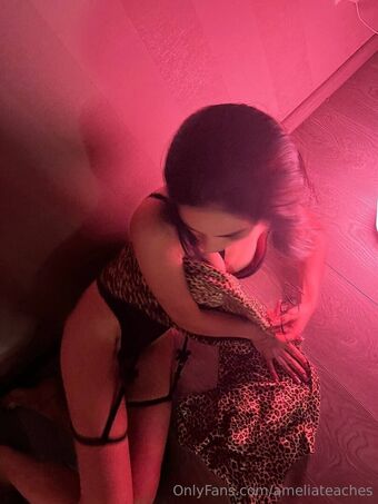 ameliateaches Nahé Úniky OnlyFans Fotka 9