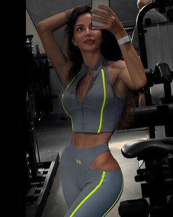 Aminova Inna Nahé Úniky OnlyFans Fotka 325