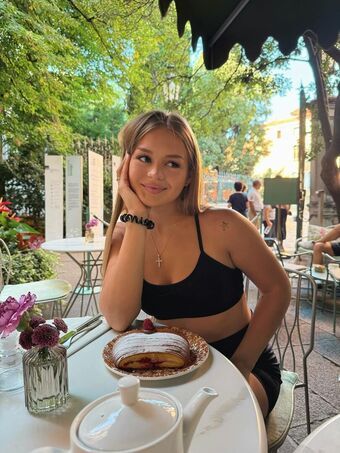 ana_beregoi Nahé Úniky OnlyFans Fotka 23