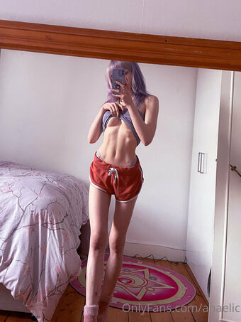 Anaelic Nahé Úniky OnlyFans Fotka 57