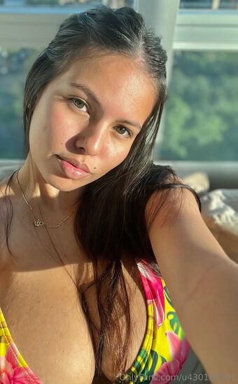 andreapolice Nahé Úniky OnlyFans Fotka 10