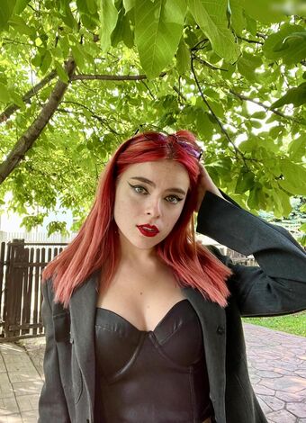 Andreea Munteanu Nahé Úniky OnlyFans Fotka 15