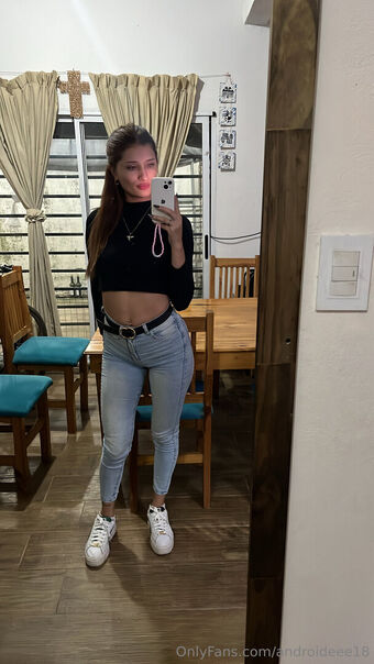 androideee18 Nahé Úniky OnlyFans Fotka 2