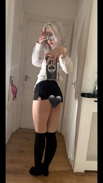 Angelaniela Nahé Úniky OnlyFans Fotka 1
