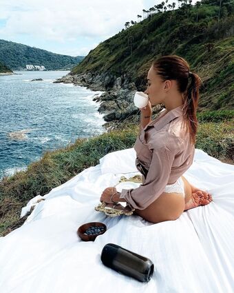 Anna Keßler Nahé Úniky OnlyFans Fotka 14