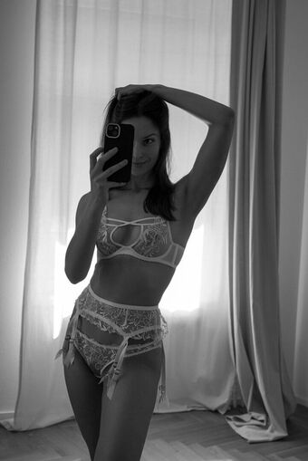 Anna Mare Nahé Úniky OnlyFans Fotka 20