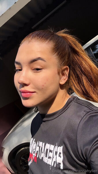 annahyller Nahé Úniky OnlyFans Fotka 18