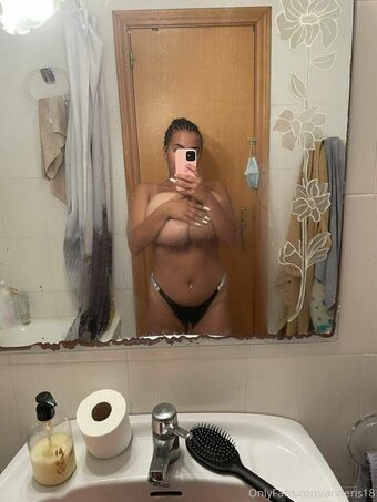 Anneris Nahé Úniky OnlyFans Fotka 34