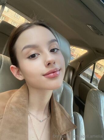 april.amelia Nahé Úniky OnlyFans Fotka 2