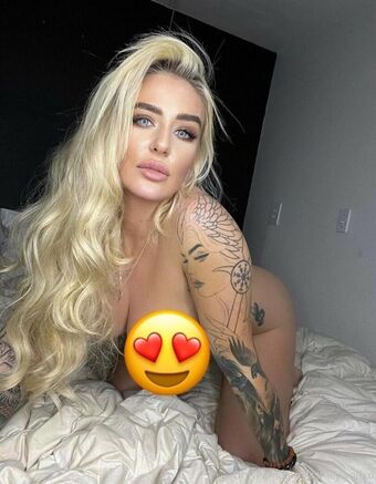 ashleywolfxo