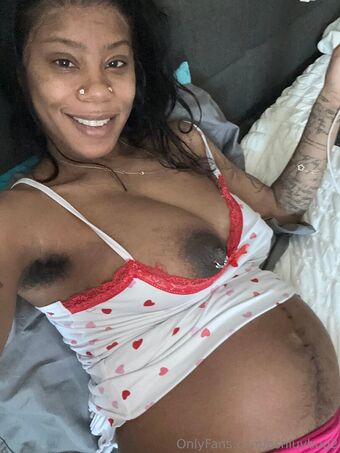 ashluvbug2 Nahé Úniky OnlyFans Fotka 10