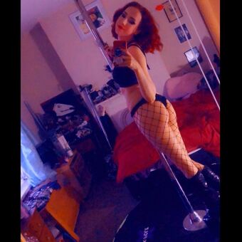 Asmodena Nahé Úniky OnlyFans Fotka 7