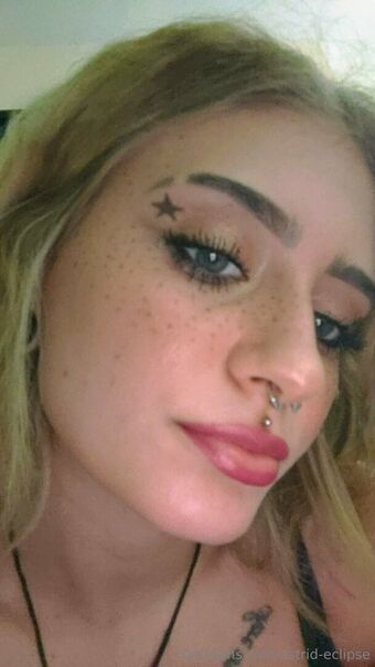 astrid-eclipse Nahé Úniky OnlyFans Fotka 20