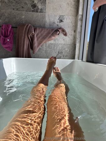 aussieamateursof Nahé Úniky OnlyFans Fotka 18