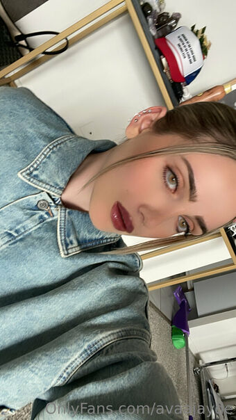 Ava Jayde Nahé Úniky OnlyFans Fotka 1