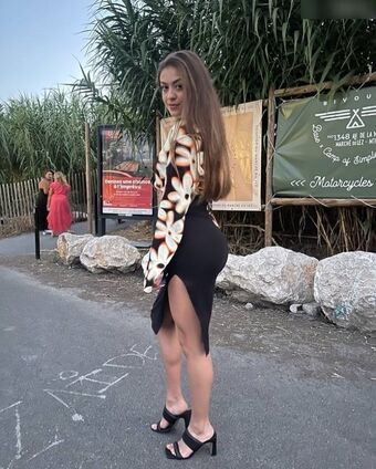 Ava Smith Nahé Úniky OnlyFans Fotka 3