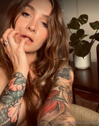 avajane8