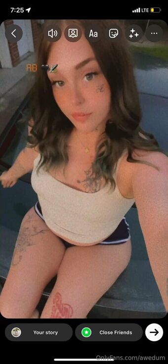 awedum Nahé Úniky OnlyFans Fotka 15