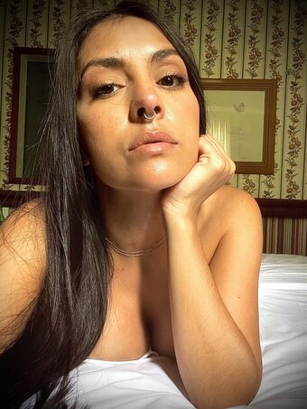Babi Lins Nahé Úniky OnlyFans Fotka 5