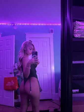 badtiminn Nahé Úniky OnlyFans Fotka 2