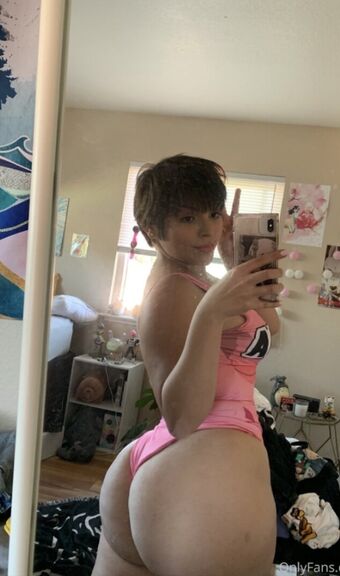 Baeonetta Nahé Úniky OnlyFans Fotka 4