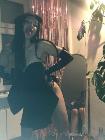 Barvard Nahé Úniky OnlyFans Fotka 7