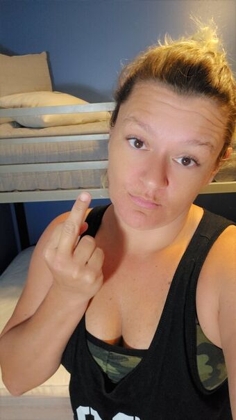 Basedmama Nahé Úniky OnlyFans Fotka 19