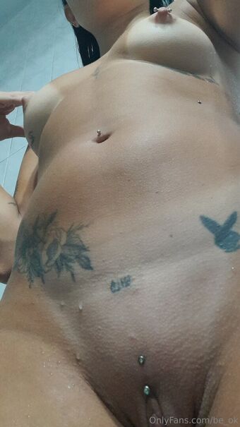 be_ok Nahé Úniky OnlyFans Fotka 43