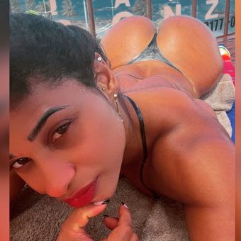 Becaedf Nahé Úniky OnlyFans Fotka 2