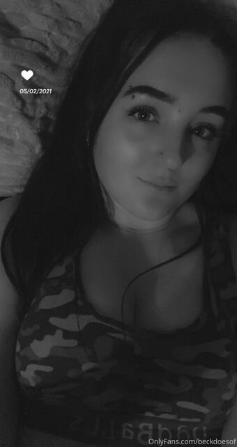 beckdoesof Nahé Úniky OnlyFans Fotka 1