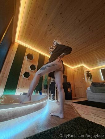 bejbybee Nahé Úniky OnlyFans Fotka 10