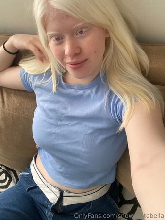 bellawinterx Nahé Úniky OnlyFans Fotka 12