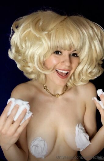 Belle Eclair Nahé Úniky OnlyFans Fotka 5