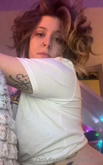 berrybb Nahé Úniky OnlyFans Fotka 8