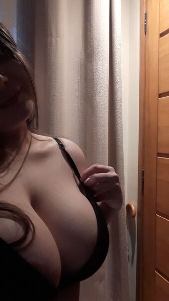 biamates_ Nahé Úniky OnlyFans Fotka 4